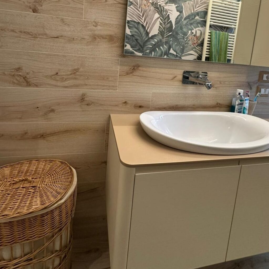 Rifacimento bagno a Imola realizzato da Nova Edile